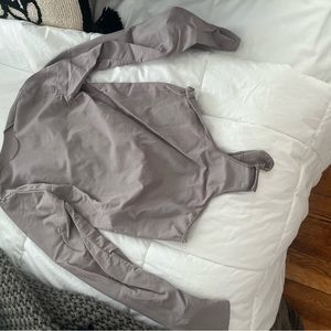 ESSENTIAL CREW NECK LONG SLEEVE BODYSUIT